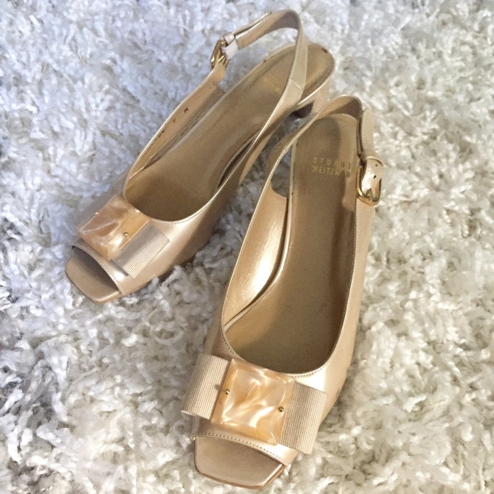 Stuart Weitzman Bowleen Pearlescent Pumps